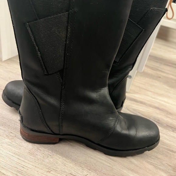 Sorel waterproof mid boots - Picture 5 of 9